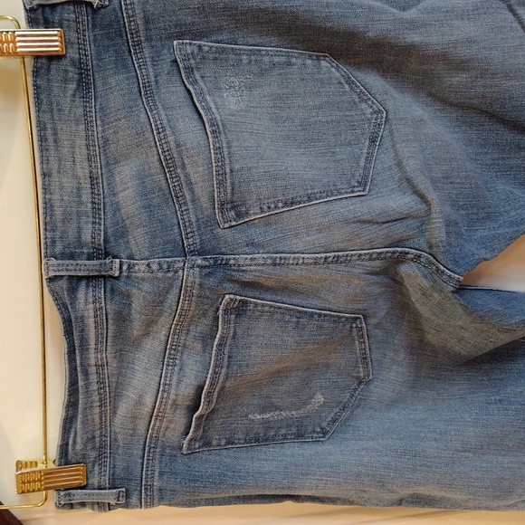 Divided Jeans Size 6 Medium Wash Distressed - Picture 4 of 6